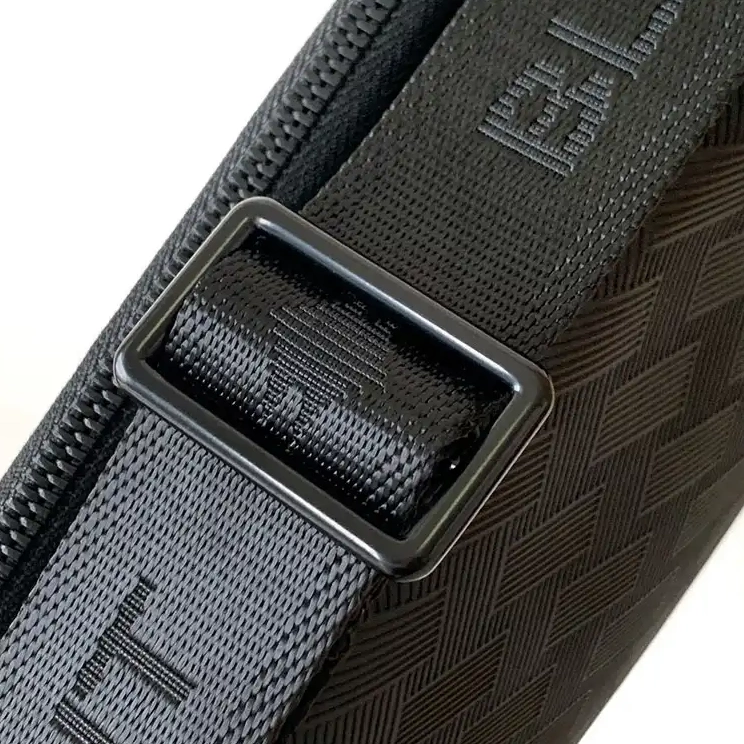 Brother Sam Montblanc 2410YA0201 Bags 0820